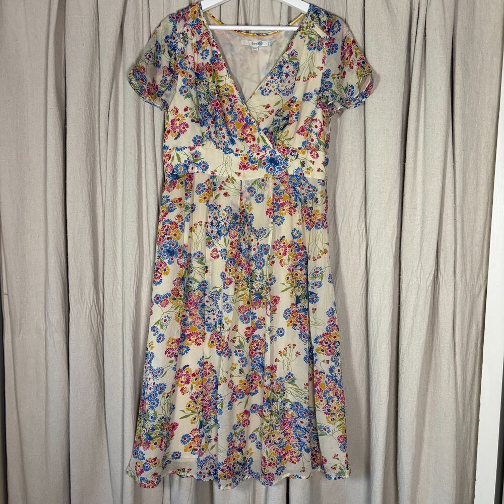Boden Wildflower Floral Chiffon Dress V-Neck Flutter Sleeve 8L *small flaws*